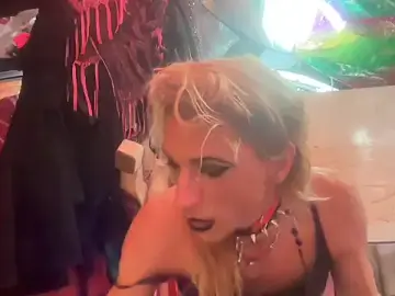 Stripchat Adult Webcam of TgirlBrat