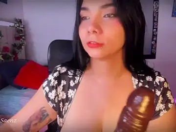 Stripchat Watch Live Sex Cams of victoriaasaenz_