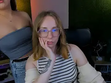 Stripchat Live Sex Cam of evalora_vei