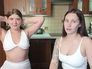 Stripchat Watch Live Sex Cams of HotCaramellsTV