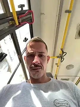Stripchat Live Porn of MeladoDiMel