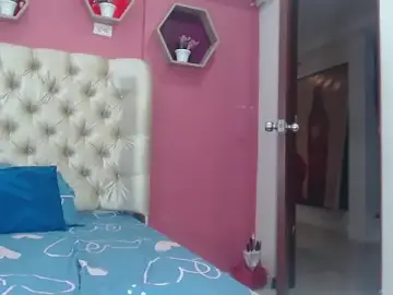 Stripchat Watch Live Sex Cams of Honeyy_Sweett