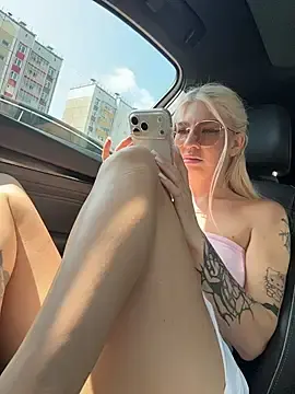Stripchat Watch Live Sex Cams of NewLale