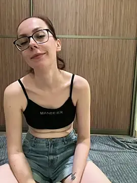 Stripchat Live Sex Cam of RussianGirls_