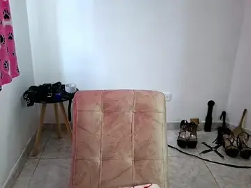 Stripchat Free Porn Cam of cristal_jamess