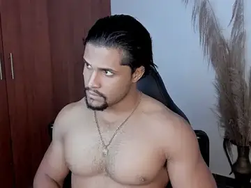Stripchat Adult Webcam of Evansdark1