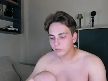 Stripchat Adult Webcam of Eric_ether