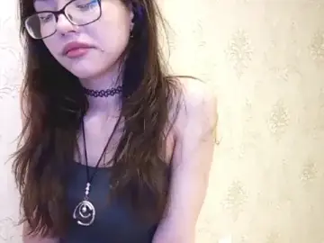 Stripchat Sex Cam of DelicaBrome