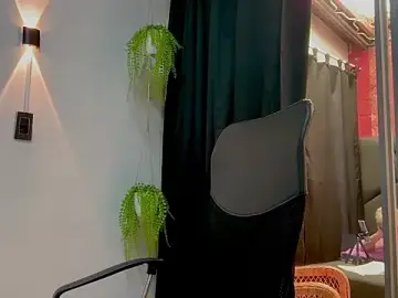 Stripchat Live Sex Cam of MarcellaGriffin