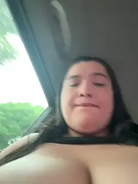 Stripchat Free Porn Cam of sweetmuslim01
