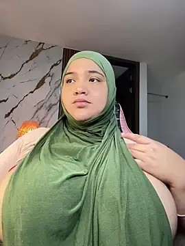 Stripchat Adult Webcam of sweetmuslim01