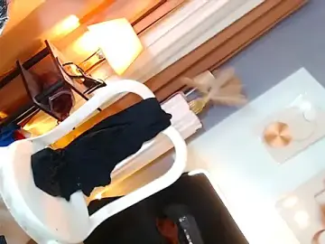 Stripchat Nude Webcam of Sassalillyx
