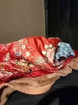 Stripchat Live Sex Cam of RETURNOFTPNUTS