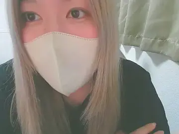 Stripchat Live Sex Cam of Remi_official