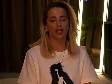 Stripchat Live Sex of MissEmaDivine