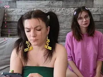 Stripchat Best live sex cam show of Vika_loves_you
