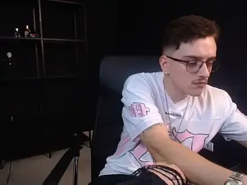 Stripchat Sex Chat of FelixStarkk