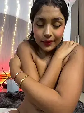 Stripchat Live Sex Cam of Mariangel_11