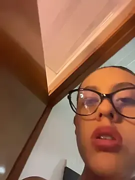 Stripchat Best live sex cam show of Samantafoxx_