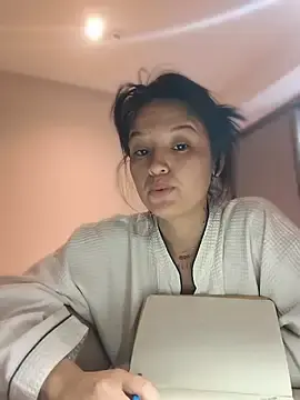 Stripchat Adult Webcam of LorenRosse