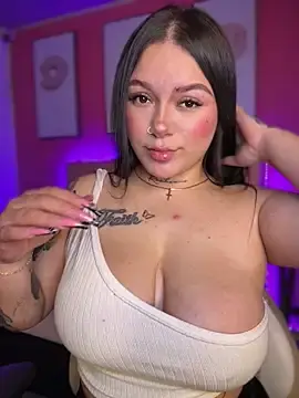 Stripchat Watch Live Sex Cams of Megaan__More