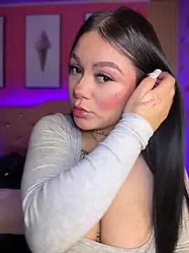 Stripchat Watch Live Sex Cams of Megaan__More