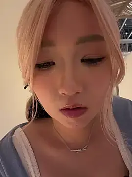Stripchat Free Porn Cam of winter11