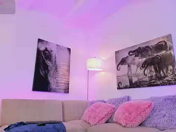 Stripchat Best live sex cam show of alaia7h