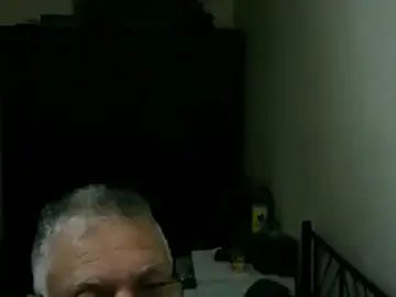 Stripchat Free Live Porn of 100Tauros