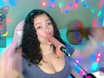 Stripchat Live Porn of kim_saenz20