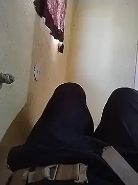 Stripchat Live Sex Cam of Priv69ley