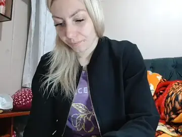 Stripchat Nude Webcam of Alana_sc
