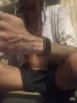 Stripchat Watch Live Sex Cams of Themadhatterx23x