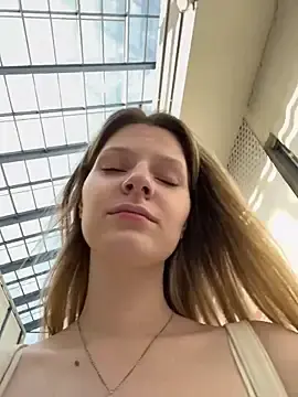 Stripchat Free Porn Cam of MaryHiggins