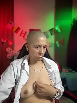 Stripchat Adult Webcam of nicocoox