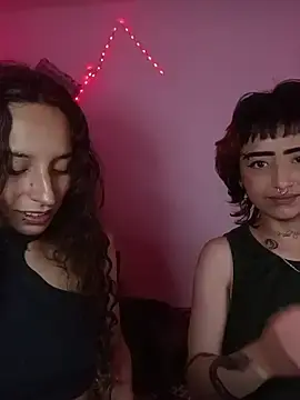 Stripchat Best live sex cam show of AlexxaAndRileyy