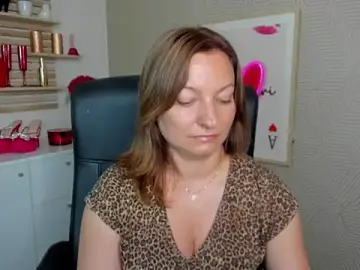 Stripchat Sex Cam of angelaSamt