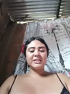 Stripchat Sex Cam of sexy-latin10