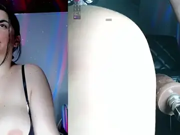 Stripchat Watch Live Sex Cams of Tamaraa_wet