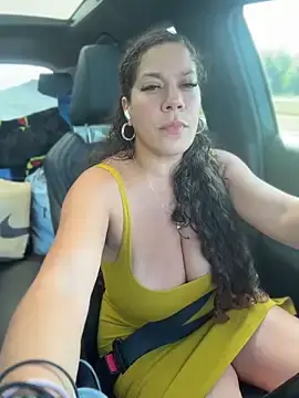 Stripchat Sex Cam of Bigbuttbrooklynn