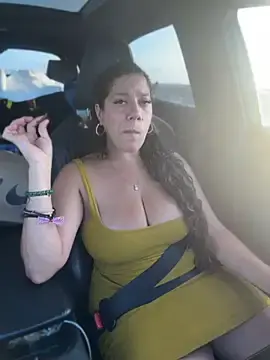 Stripchat Sex Cam of Bigbuttbrooklynn