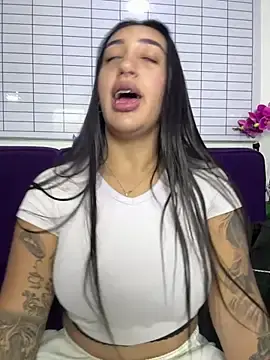 Stripchat Live Porn of Hannahoff