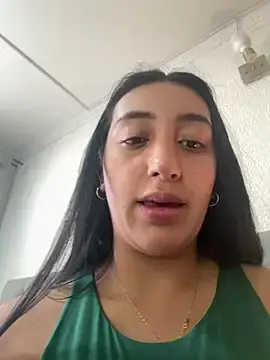 Stripchat Adult Webcam of Hannahoff
