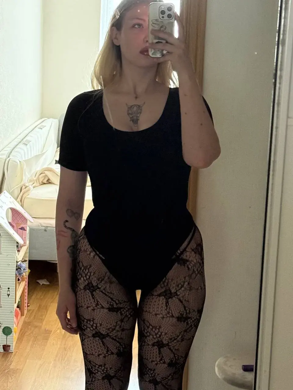 BlondieSummer
