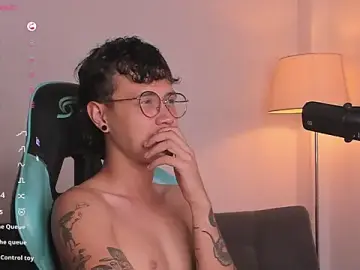 Stripchat Live Sex of LeaneSeb