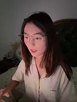 Stripchat Adult Webcam of Sweet-Angel999