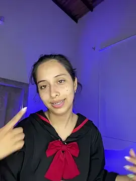 Stripchat Nude Webcam of little-Emma