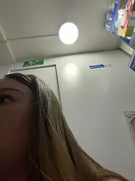 Stripchat Free Live Porn of roouse