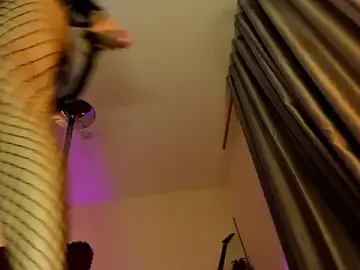 Stripchat Free Porn Cam of Cristina__Smith