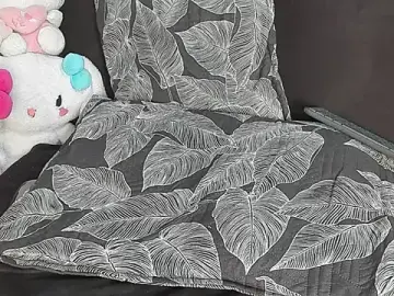 Stripchat Watch Live Sex Cams of Eirlysx